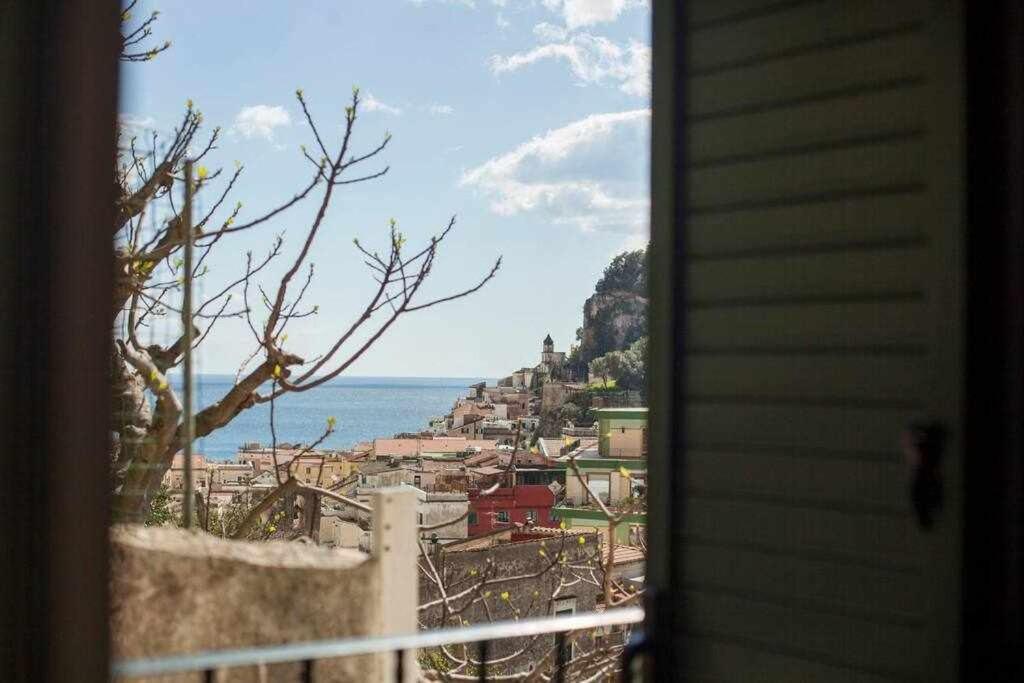 Donna Saretta Casetta Tradizionale Amalfitana Buitenkant foto